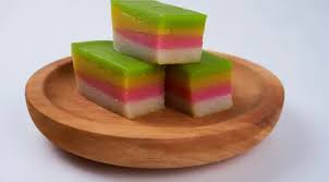 Resep kue lapis kukus dengan tepung beras. 5 Resep Kue Lapis Kukus Yang Manis Dan Lembut Lifestyle Fimela Com