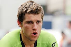 Wielrenner Theo Bos keert terug op de baan