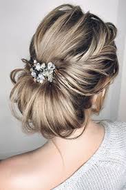 Short grey hair with bangs. 25 Elegant Mother Of The Bride Groom Hairstyles Weddingomania