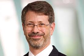 Yahsat calls for action to address space debris crisis