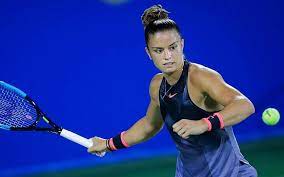 Pro player racquets tennis racquets. Sakkari Was Ready To Swap Racket For Track Spikes Ekathimerini Com