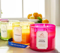 While i don't know exactly what cactus flower petals smell like, you have to trust me it smells sooo nice! Bath And Body Works Beauty Salons In Al Russ Address Schedule Reviews Tel 0115102 Infobel