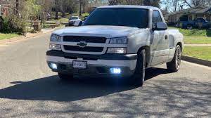 Obviously, power and size aren't the only important factors for such profound trailering capabilities. 400ss Chevy Silverado 2005 Youtube