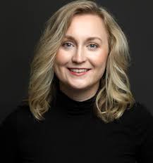 Gretchen Crane's Instagram, Twitter & Facebook