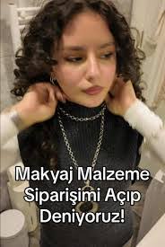 Ada Deniz's Instagram, Twitter & Facebook