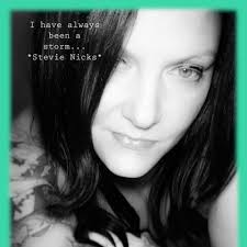 Skin Felicity (@DomesticMomster)