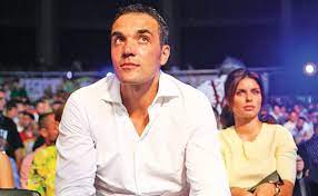 Cîrstea tenisle dört yaşında annesi tarafından tanıştırıldı. È›iriac Jr Se Iubeste Cu Sorana Carstea Cum A Ajuns In BraÈ›ele Tenismenei DupÄƒ DivorÈ›ul De Ileana Radio Infinit