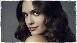 HD torrey devitto wallpapers