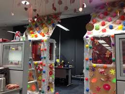 60 Gorgeous Office Christmas Decorating Ideas Detectview Christmas Cubicle Decorations Office Christmas Decorations Christmas Door Decorating Contest