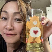 Rena Barker's Instagram, Twitter & Facebook