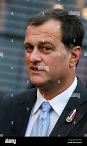 Patrick louis hi-res stock photography and images