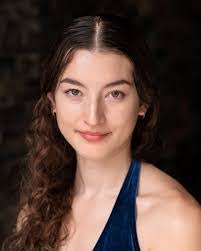 Isabella Mcgrath's Instagram, Twitter & Facebook