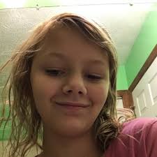 Natalya Brown (@Natalya18099376)