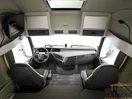 Cool Truck In The World Truck Is One Sort Of Vehicle That Has A Large Body And Layout There Are Numerous Trucking Bu Volvo Caminhoes Volvo Caminhoes Grandes