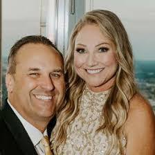 Shantel LeBlanc's Instagram, Twitter & Facebook