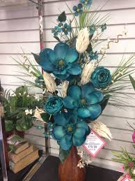 Pin By Nebahat Yesilyurt On Decoracion Hogar Artificial Floral Arrangements Floral Arrangements Diy Flower Vase Arrangements