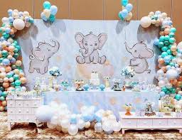 This doesn't necessarily sound incredibly exciting on the first read, but just look at these if this elephant bunting were on display at my baby shower, then i would most definitely be stealing it and hanging it in the baby's nursery. Elephant Baby Shower Party Decoration Ideas Facebook