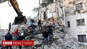 Ele é resultado de agitações subterrâneas de placas rochosas. Sismo En Albania El Terremoto Mas Fuerte En Decadas En El Pais Deja Mas De Una Decena De Muertos Bbc News Mundo