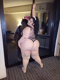 TW Pornstars - Crystal Blue 420. Twitter. 🍑💦 @YoungDolph said All that  ass, I call her Big Booty. 12:15 AM - 12 Nov 2022