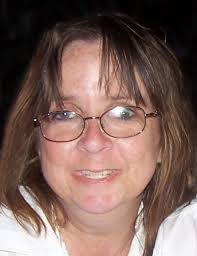 Elizabeth Holcomb's Instagram, Twitter & Facebook