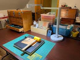 Automatically simulates properties of natural daylight. Dyson Lightcycle Morph Desk Lamp Review Is There Such A Thing As A Luxury Lamp The Gadgeteer