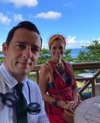 Absolutely love Death in Paradise❤️