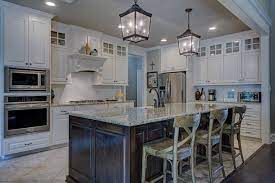 There are many options to choose from when selecting a style of door. Top 10 Tips To Renovating Your Kitchen Cabinets In Montreal