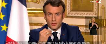 Emmanuel macron a annoncé, lundi, des déplacements fortement réduits pour 15 jours au moins à compter de mardi midi, pour limiter au maximum les contacts et lutter contre l'expansion du. Discours D Emmanuel Macron Lauriane Et Sylvia Les Deux Sous Titreuses Vont Encore Avoir La Pression Gala