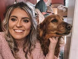 Savannah Ivey's Instagram, Twitter & Facebook