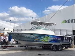 Suncoast mobile marine canvas inc. Pursuit 2650 Refit Set For Display At Palm Beach Show Trade Only Today
