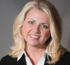 Carrie Ramer's Instagram, Twitter & Facebook