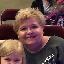 Cant decide! Crossbody vs backpack for the parks?