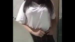 Videos porno de alumnas desnudas en el aula escolar