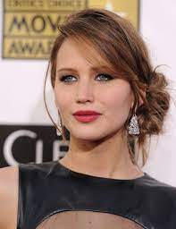The sub is dedicated to girls with hair made into a bun posted pic should have girl's hair. How To Diy Jennifer Lawrence S Sexy Loose Low Bun It S Easier Than You Think Hair Ideas Livingly