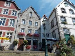 Read hotel reviews and choose the best hotel deal for your stay. Www Aachen De Sehenswurdigkeiten In Kornelimunster Walheim
