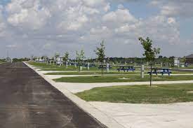 This Rv Park In Ardmore Ok Has Everything You Need For A Perfect Weekend Getaway Or Long Term Stay Not Only Do They Have Fr Park Resorts Rv Parks Fish Ponds