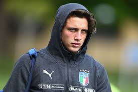 Leonardo spinazzola goodbye juventus best of 2018 19. Officially Official Juventus Sign Luca Pellegrini Sell Leonardo Spinazzola To Roma Black White Read All Over