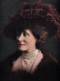 MURDERED: Julia Wallace