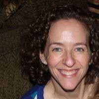 Rose Bass's Instagram, Twitter & Facebook