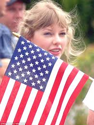 Taylor Swift, Patrick Schwarzenegger spend Fourth of July together with the  Kennedy clan