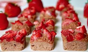 Your daily values may be higher or lower depending on your energy needs. Low Calorie Delicious Strawberry Shortcake Bars