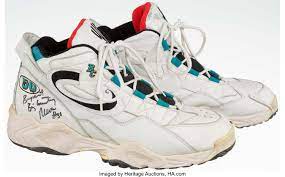 Bryant Big Country Reeves Game Worn Signed Vancouver Grizzlies Lot 42210 Heritage Auctions