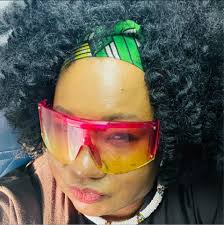 Galentine's Day is a national holiday. Change our minds. 💅  https://pck.tv/3d1yteK