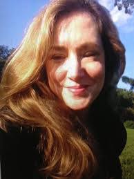 Doris Downes's Instagram, Twitter & Facebook