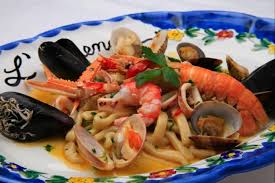 Si tratta di un mollusco appartenente alla famiglia delle mytilidae, che per chi non lo sapesse, è la stessa alla quale appartengono le cozze. Frutti Di Mare In Gravidanza Si O No Tutto Quello Che E Meglio Sapere Parlano Gli Esperti