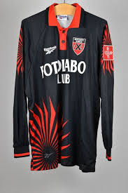 Prêté par le club italien à neuchâtel xamax pour le. Neuchatel Xamax 1998 99 Third Kit
