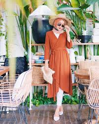 Read more ggambar style hijab tp cowboy ~ 16 cowgirl cowboy portrait inspiration ideas portrait inspiration cowboy portrait. 12 Gaya Hijab Yang Secara Kreatif Bertambah Manis Saat Dipadu Dengan Topi Nyeni