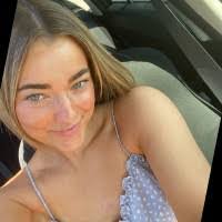 Abby Greenwell's Instagram, Twitter & Facebook