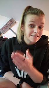 Rebekah Holmes (@rebekahholmes2)’s videos with original sound