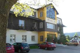 Hotel harrachov inn is ideally located in the heart of harrachov, next to the central park and only 350 feet from the sports and ski center. Das Hotel Picture Of Hotel Harrachov Inn Tripadvisor
